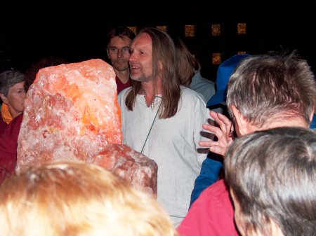 Foto: Gerhard Schilcher - der Mann im Salz - führte persönlich durch die Salzwelten