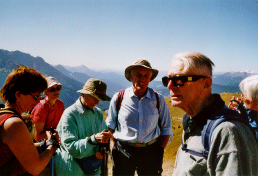 Christiane und Rudi kommen uns beim Rückweg unterhalb Sillianerhütte (2400 m) entgegen.