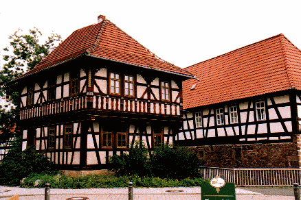 Fachwerkhaus und Waffenmuseum Suhl