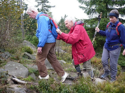 Winfried führt Holger mit Margit als Nachgeherin