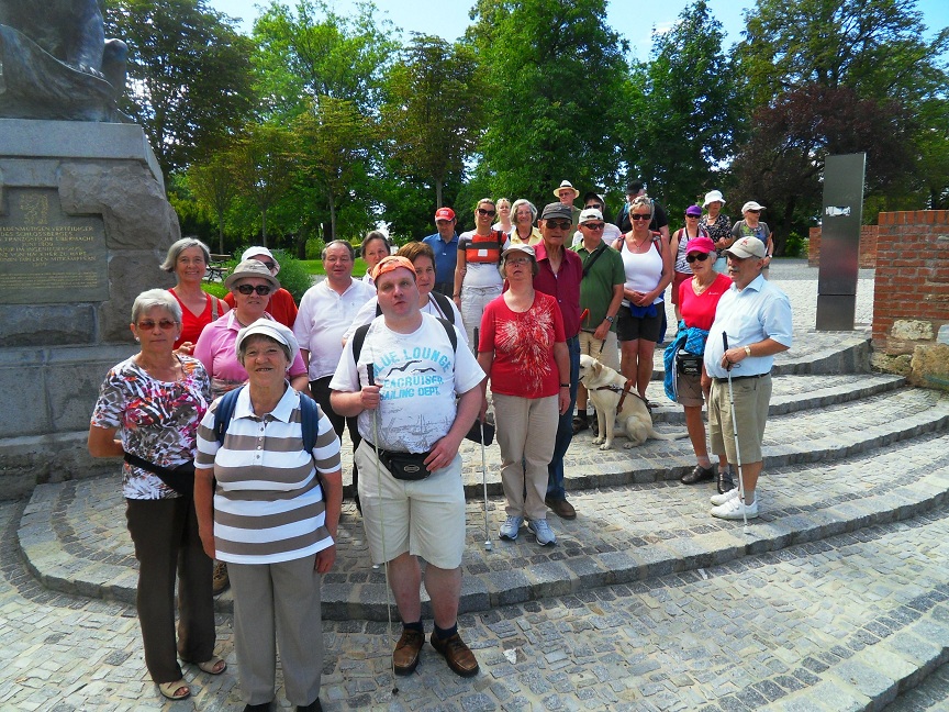 Die Gruppe auf der Schlossberg-Terrasse